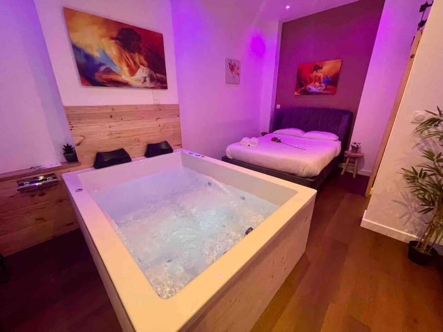 Colline, La Suite Cinema Spa Privee Нанси Экстерьер фото
