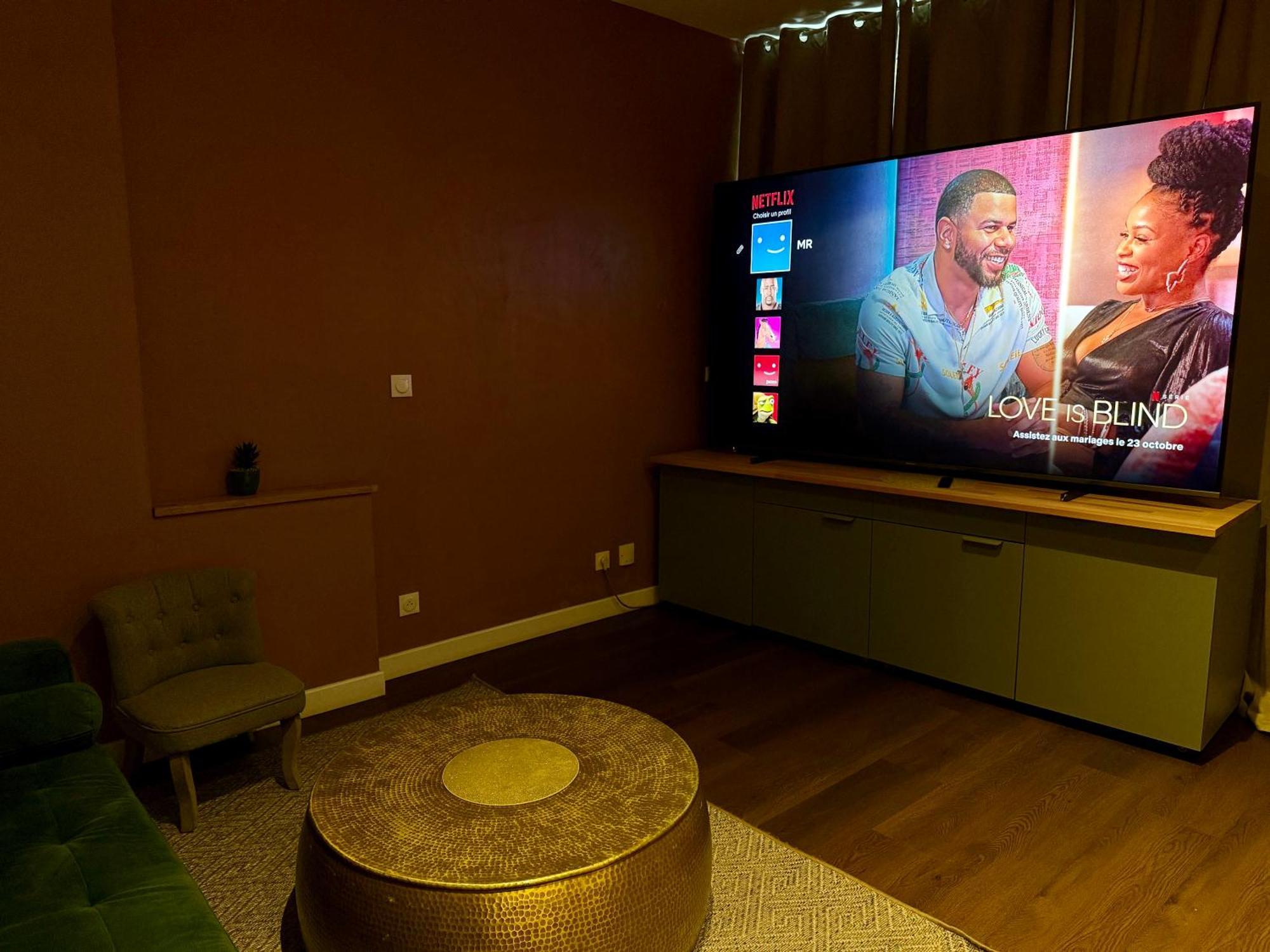 Colline, La Suite Cinema Spa Privee Нанси Экстерьер фото